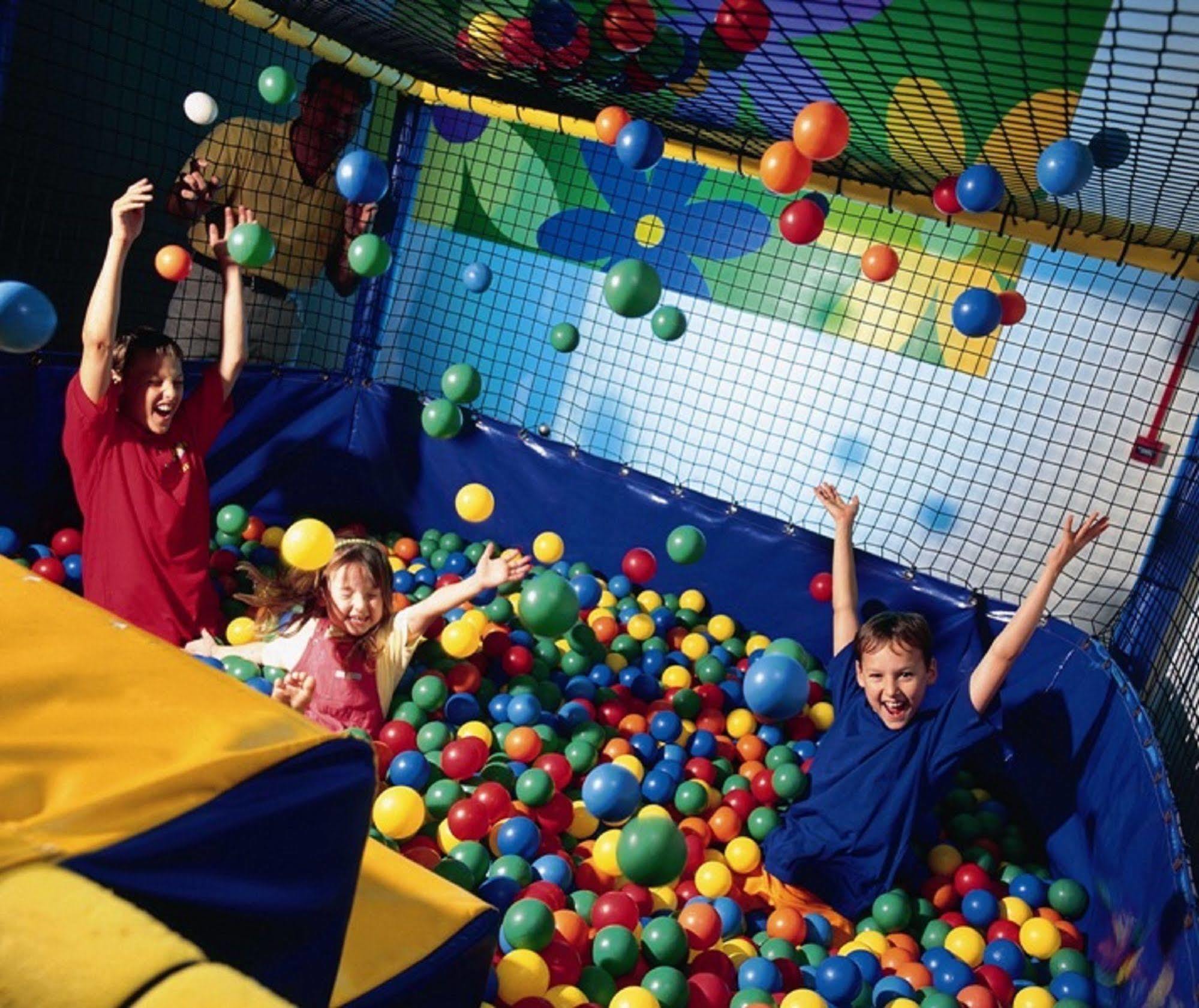 Pontins - Camber Sands Holiday Park Экстерьер фото